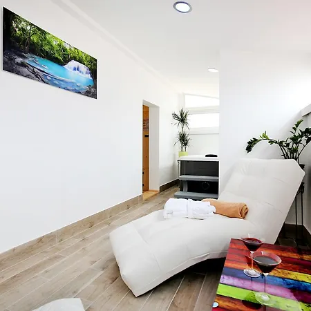 Fit Luxury Penthouse *
